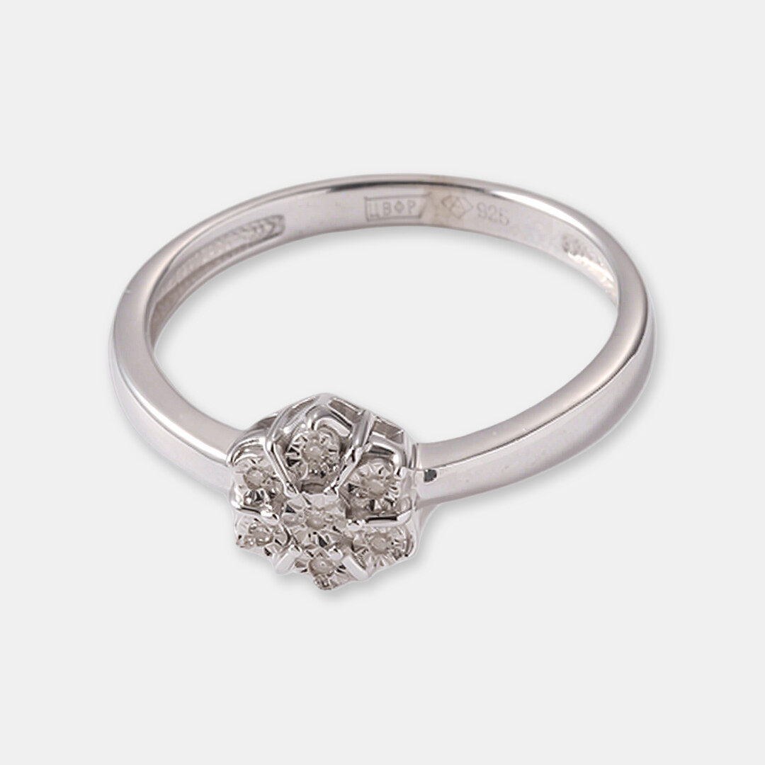 Серебряное кольцо с бриллиантами